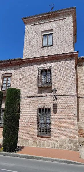 Colegio de la Madre de Dios o de los Teólogos - Lugar de interés histórico en Alcalá de Henares - foto 2