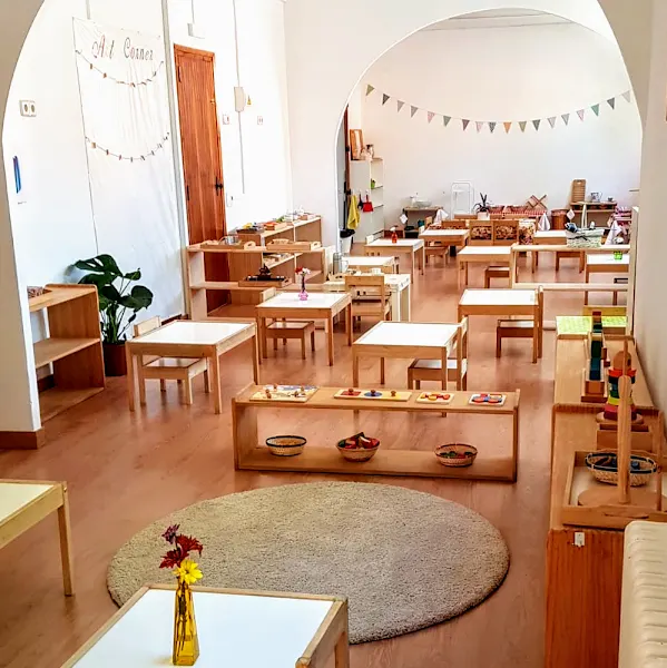 Escuela Montessori Village Alcalá de Henares - Alcalá de Henares