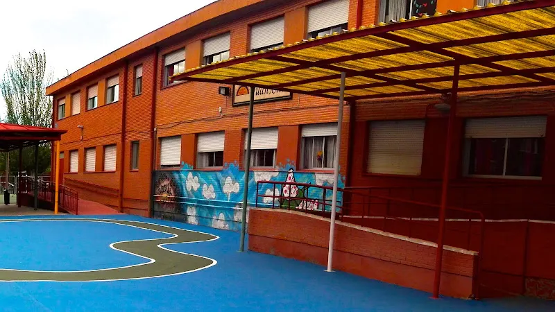 CPEE Juan XXIII - Centro de educación especial en Fuenlabrada - foto 2