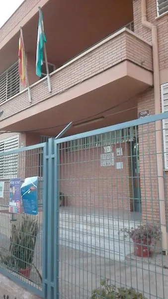 CEIP Rafael Alberti - Colegio público en Almería - foto 2