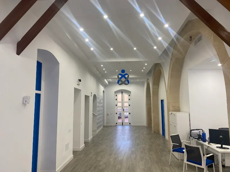 Colegio Oficial De Enfermería Almería. - Colegio privado en Almería - foto 2