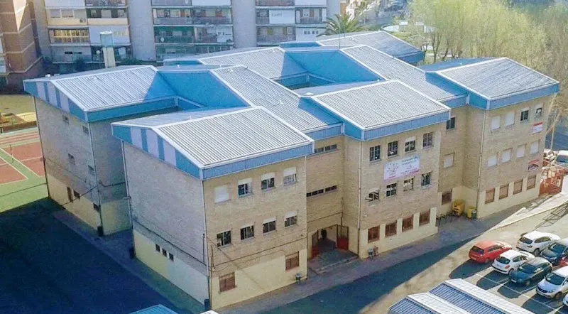 Colegio de Educación Infantil y Primaria Víctor Pradera - Colegio público en Leganés - foto 2