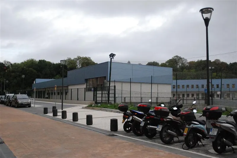 Ikasbide - Escuela de enseñanza general en Donostia-San Sebastian - foto 2
