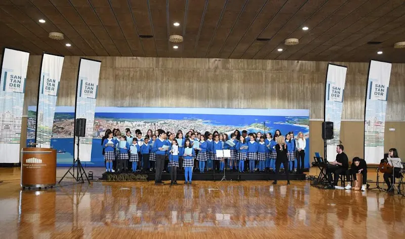 Colegio San José (Fundación Educere) INFANTIL - PRIMARIA - ESO - Santander