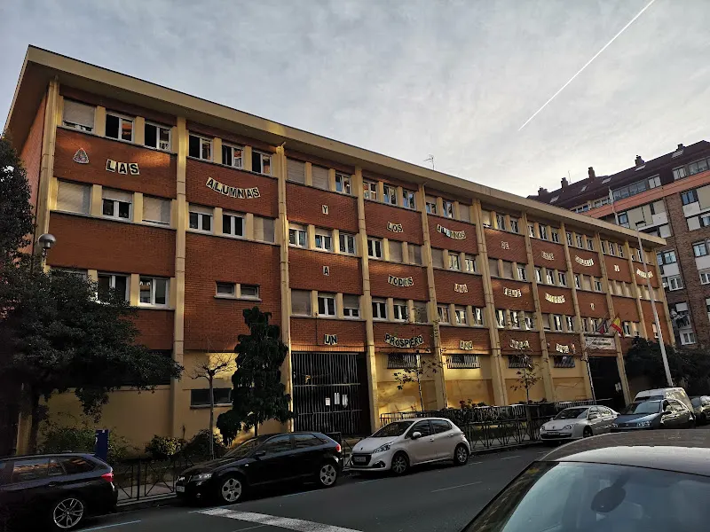 CEIP José Arce Bodega - Colegio público en Santander - foto 2