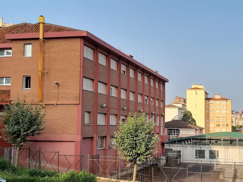 CEIP María Blanchard - Colegio público en Santander - foto 2