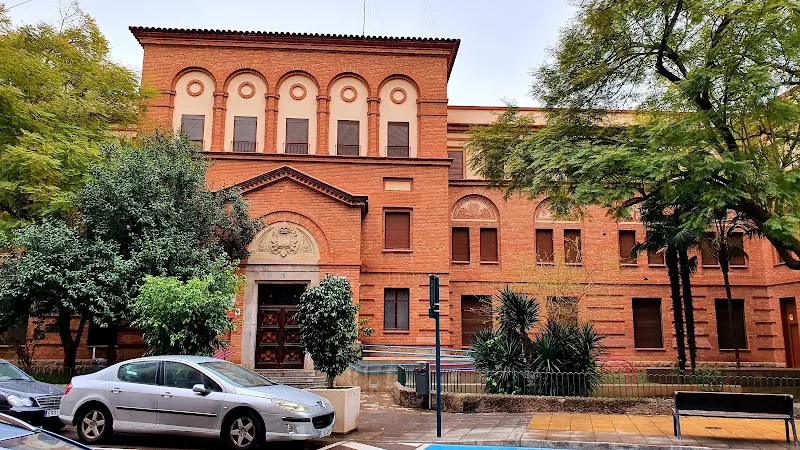 Colegio FEC Madre Vedruna Sagrado Corazón - Colegio concertado en Castellón de la Plana - foto 2