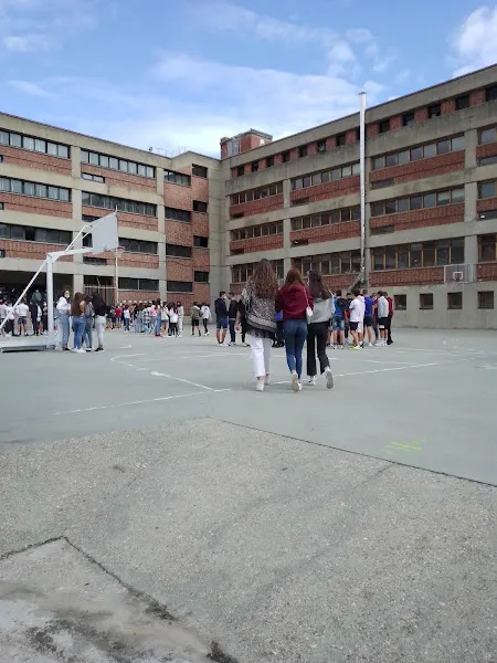 Colegio Sagrada Familia (SAFA Burgos) - Burgos