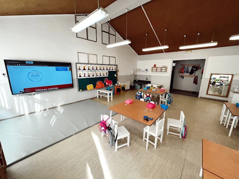 CEIP Fernando De Los Ríos - Colegio público en Alcorcón - foto 2