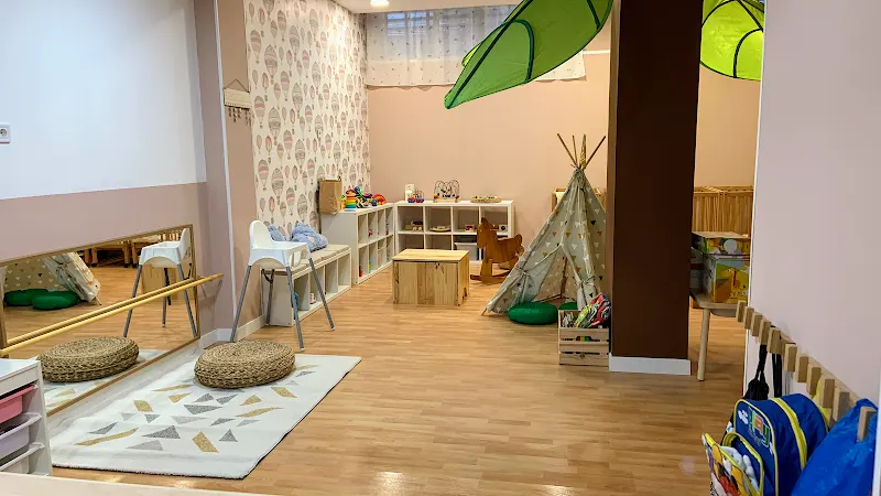 Escuela Infantil Primeros Pasos - Centro de educación preescolar en Alcorcón - foto 2