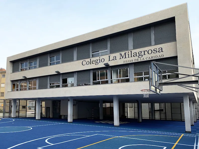Colegio La Milagrosa - Centro educativo en Salamanca - foto 2