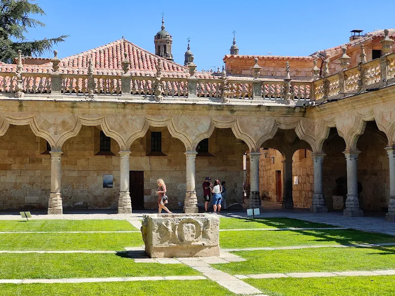 Patio de Escuelas Menores - Salamanca