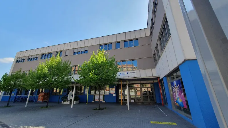 Escolapias Paula Montal Logroño - Colegio concertado en Logroño - foto 2