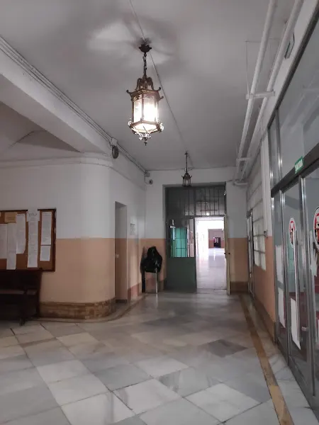 I.E.S. Zurbarán - Badajoz