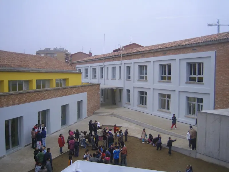 Escuela Magí Morera I Galicia - Lleida