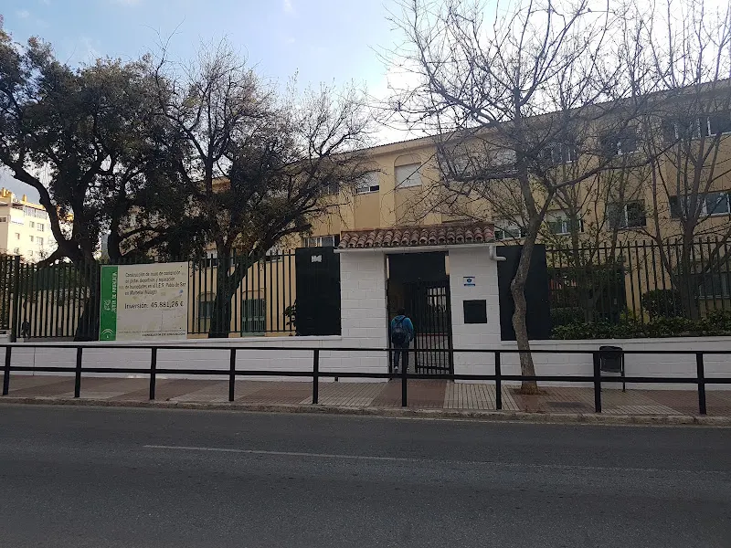 IES Profesor Pablo del Saz - Instituto de secundaria en Marbella - foto 2