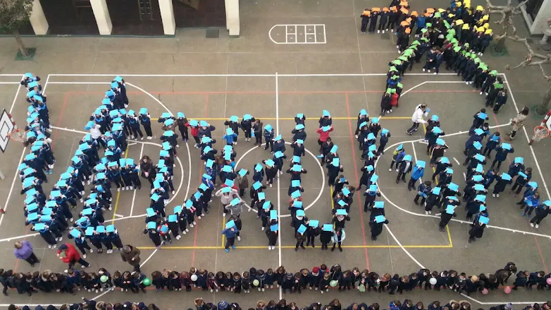 Colegio Carmelitas Sagrado Corazón León Fundación Vedruna Educación - Colegio concertado en León - foto 2