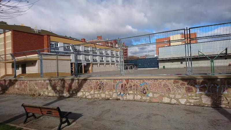 CEIP Luis Vives - Colegio público en León - foto 2