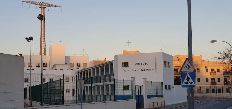 Centro Concertado de Enseñanza Nuestra Señora de Lourdes - Fundación Educativa Amor de Dios - Cádiz
