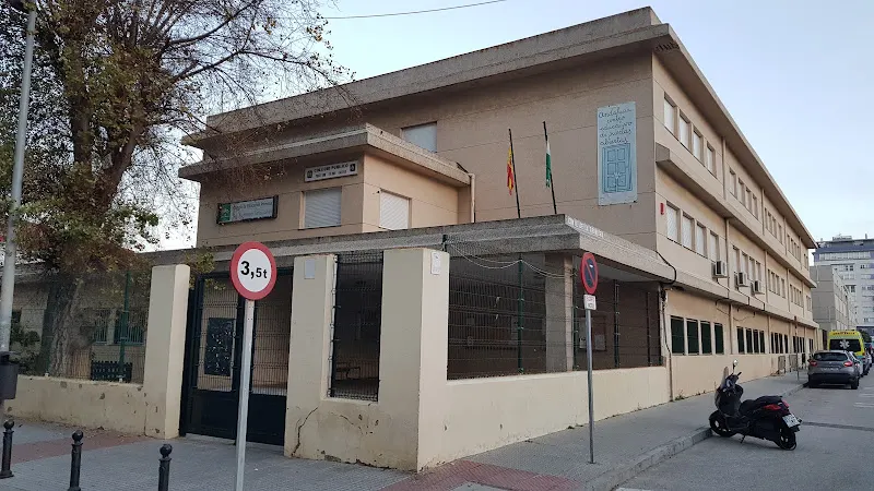 CEIP Profesor Tierno Galván - Colegio público en Cádiz - foto 2