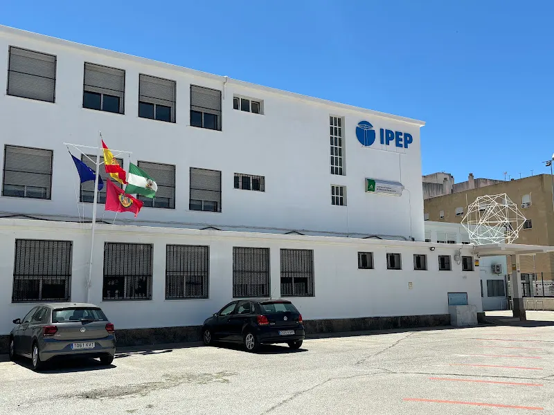 Instituto Provincial de Educación Permanente de Cádiz - Instituto de secundaria en Cádiz - foto 2