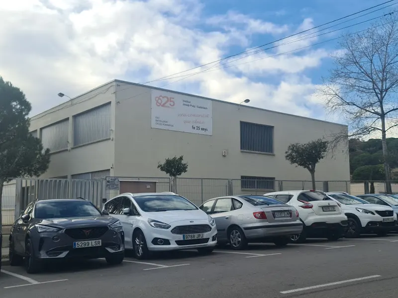 Institut públic Josep Puig i Cadafal - Mataró