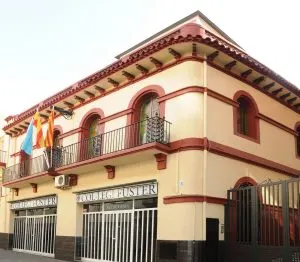 Fuster - Escuela primaria y secundaria en Santa Coloma de Gramenet - foto 3