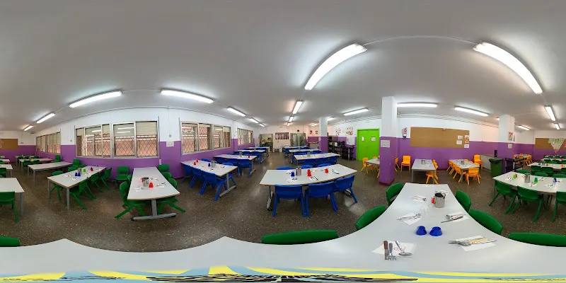 Escola Jaume Salvatella - Escuela de primaria en Santa Coloma de Gramenet - foto 3