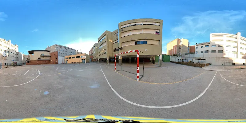 Escuela Torre Balldovina - Colegio público en Santa Coloma de Gramenet - foto 2