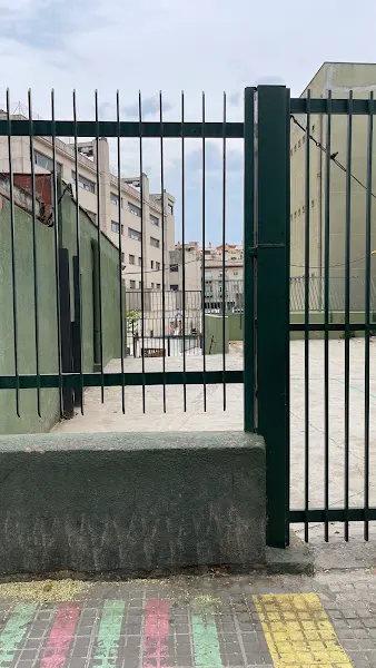 Escuela Torre Balldovina - Colegio público en Santa Coloma de Gramenet - foto 3
