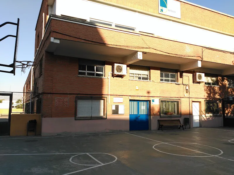 Centro Privado de Educación Especial Virgen de Loreto - Colegio privado en Torrejón de Ardoz - foto 2