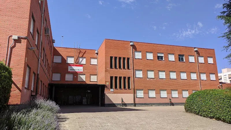 IES Victoria Kent - Centro de educación secundaria en Torrejón de Ardoz - foto 2