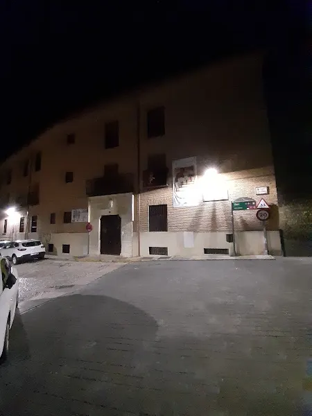 Centro Concertado de Enseñanza San Vicente de Paúl - Colegio concertado en Jaén - foto 2