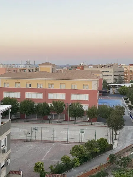 Colegio Santa María de la Capilla Hnos Maristas