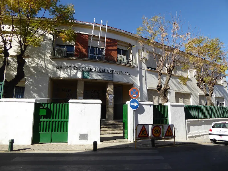 CEIP Alcalá Venceslada - Colegio público en Jaén - foto 2