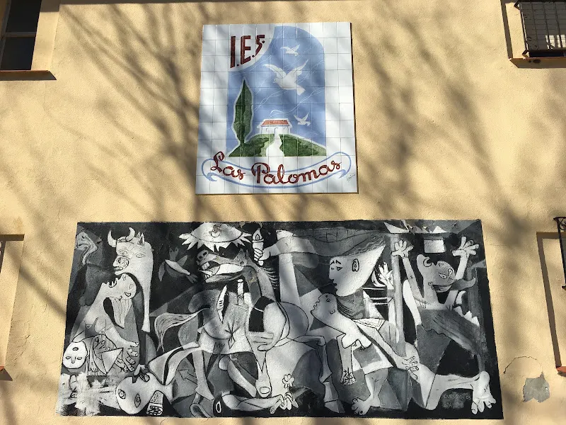 IES Las Palomas - Instituto de secundaria en Algeciras - foto 2