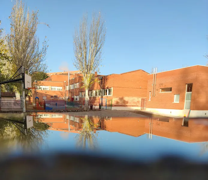 CEIP Virgen del Carmen - Escuela de primaria en Parla - foto 2