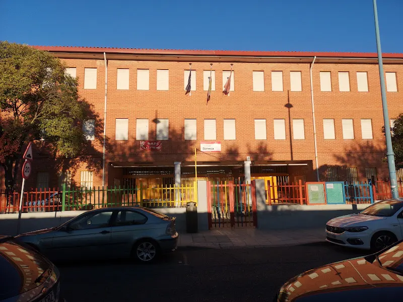 Colegio Público Séneca - Colegio público en Parla - foto 2