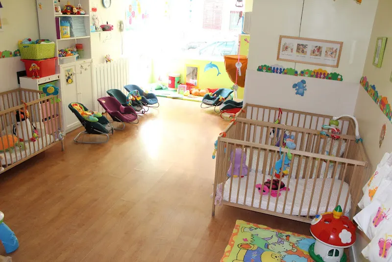 Escuela Infantil El Jardin de Los Garabatos - Parla