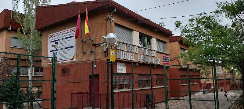 CEIP Miguel Hernández - Escuela de primaria en Alcobendas - foto 2