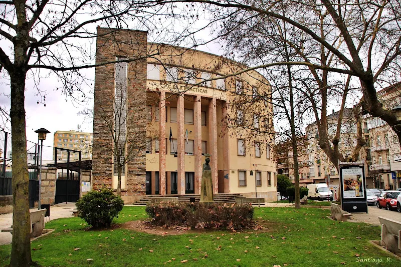 CEIP de Prácticas - Escuela de enseñanza general en Ourense - foto 2
