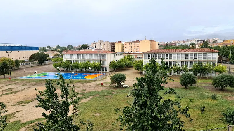 Col·legi Públic Marià Fortuny - Colegio público en Reus - foto 2