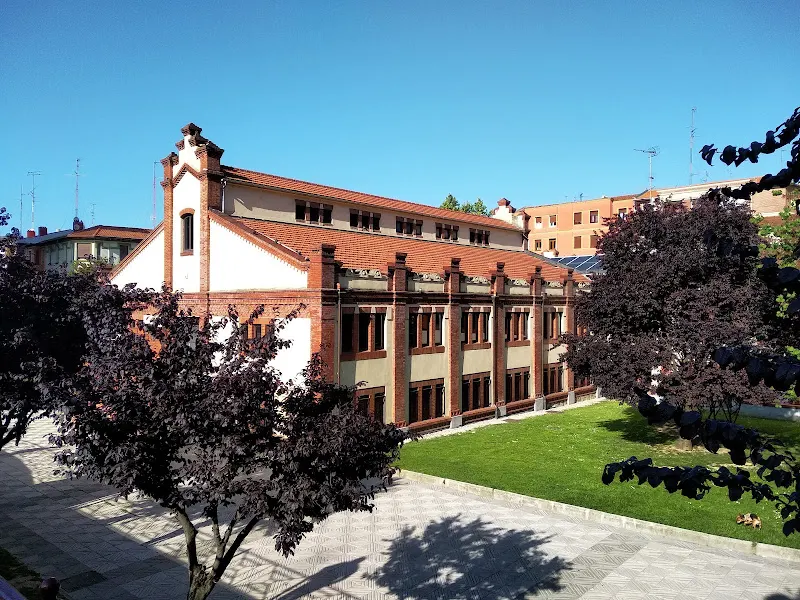 Escuela Oficial de Idiomas - Barakaldo