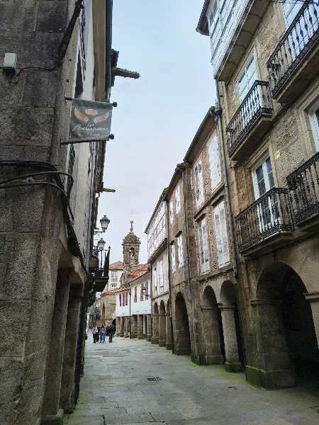 Antiguo solar del Colegio de los Irlandeses - Lugar de interés histórico en Santiago de Compostela - foto 2