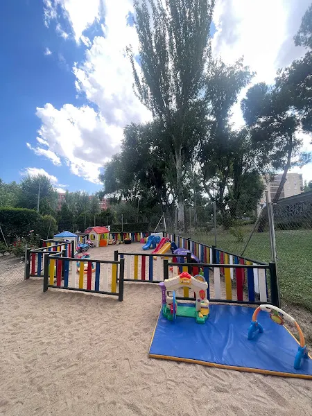Escuela infantil Monigotes - Coslada