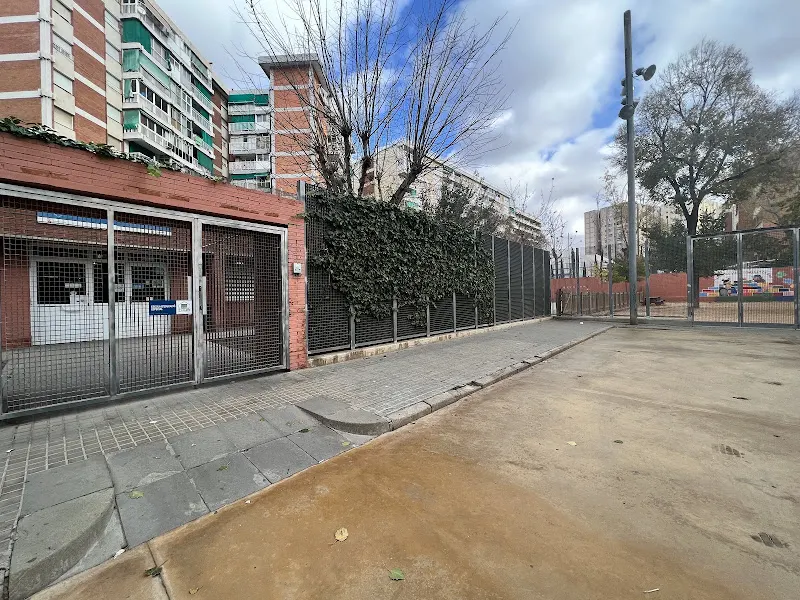 Escola Municipal d'Educació Especial Virolai - Centro de educación especial en Cornellà de Llobregat - foto 2