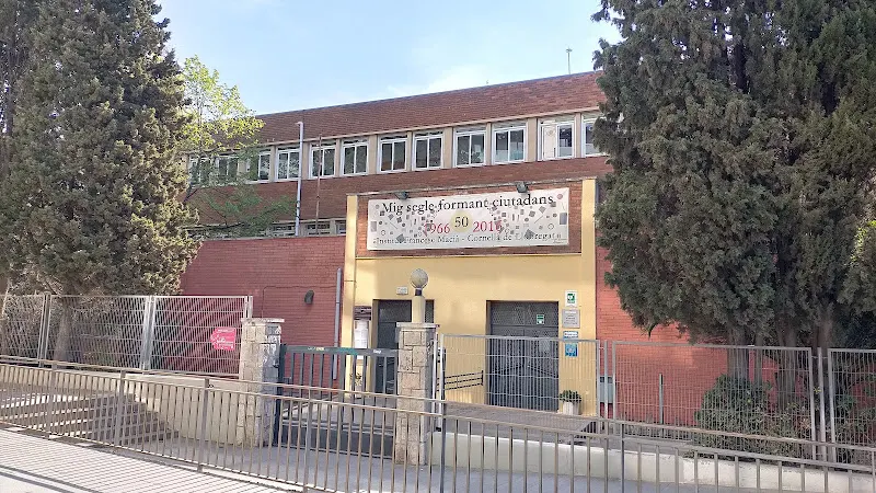 Institut Francesc Macià - Centro de educación secundaria en Cornellà de Llobregat - foto 2