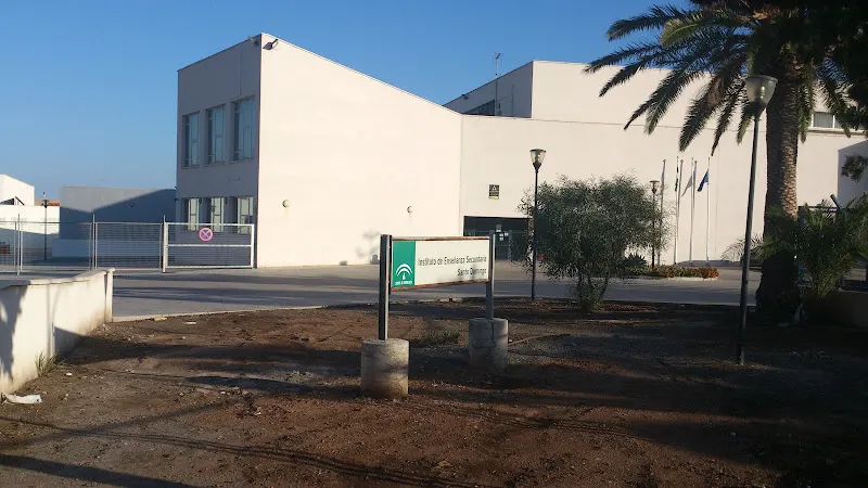 IES Santo Domingo - Instituto de secundaria en Ejido (El) - foto 2