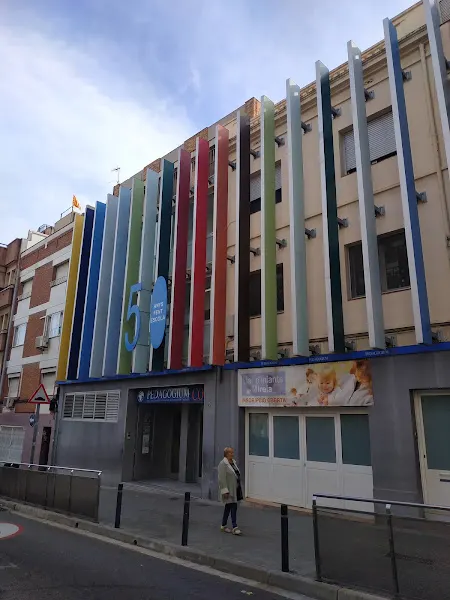 COS - Escuela primaria y secundaria en Sant Boi de Llobregat - foto 3
