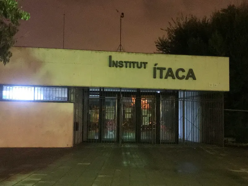 IES Ítaca - Instituto de secundaria en Sant Boi de Llobregat - foto 3